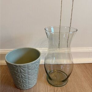 Bundle of Glass Vase and Small Pot